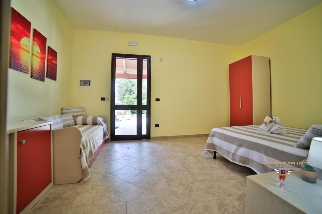 B&B La Casa Di Attilio Porto Cesareo Exterior photo
